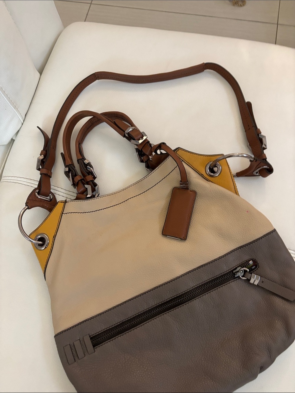 Yang 100% Pebble Leather Shoulder Bag in Beige, Taupe & Mustard